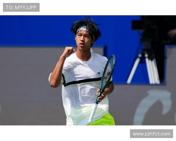 商竣程首轮告捷展现青春力量 周意状态火热强势挺进网球赛十六强
