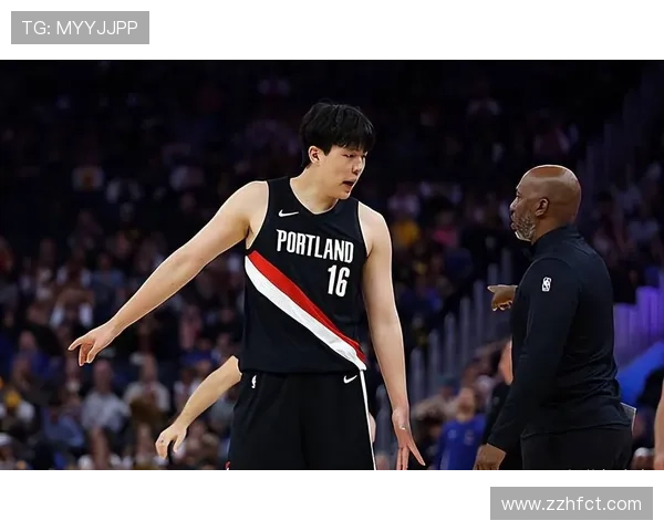 杨瀚森创个人新高9分5板3助 开拓者遗憾不敌太阳